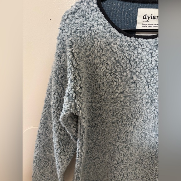 ✨Women’s Dylan Solid Frosty Tipped Drop Shoulder Crew Sweater Size Small - Picture 4 of 9